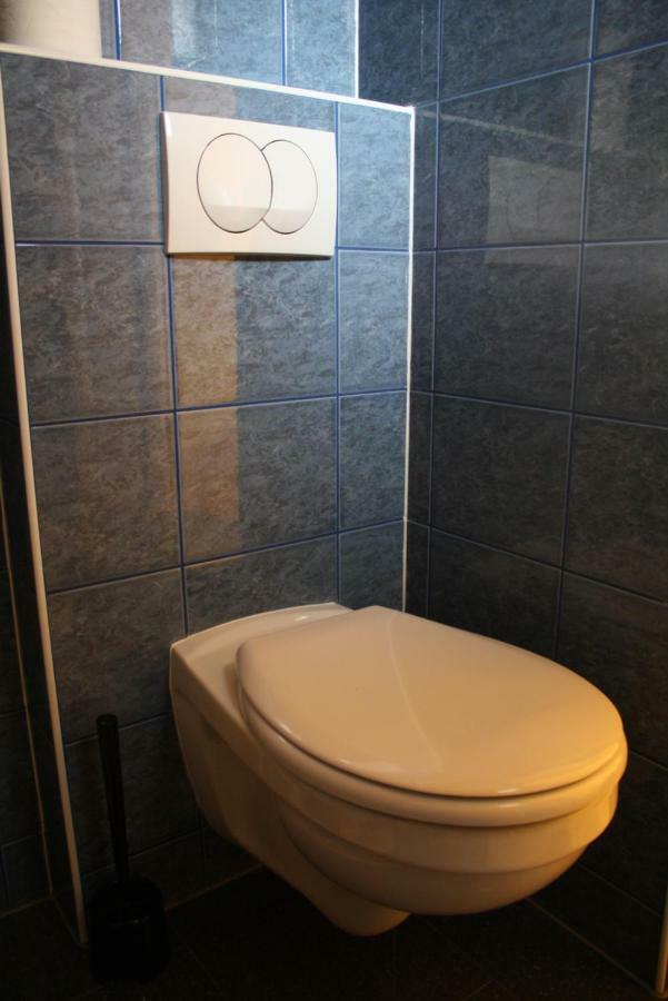 Kedvenc Vendeghaz Hotel Miskolc Buitenkant foto