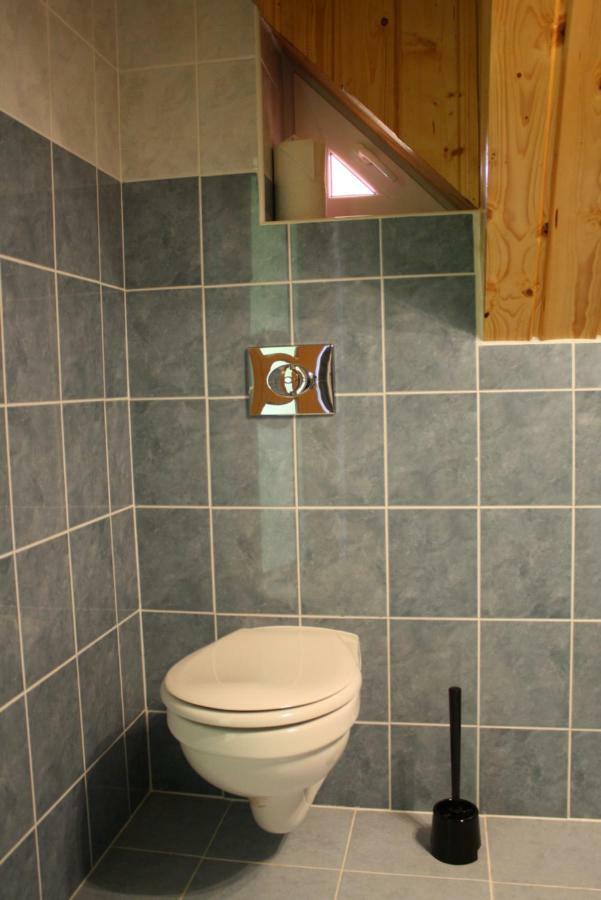 Kedvenc Vendeghaz Hotel Miskolc Buitenkant foto